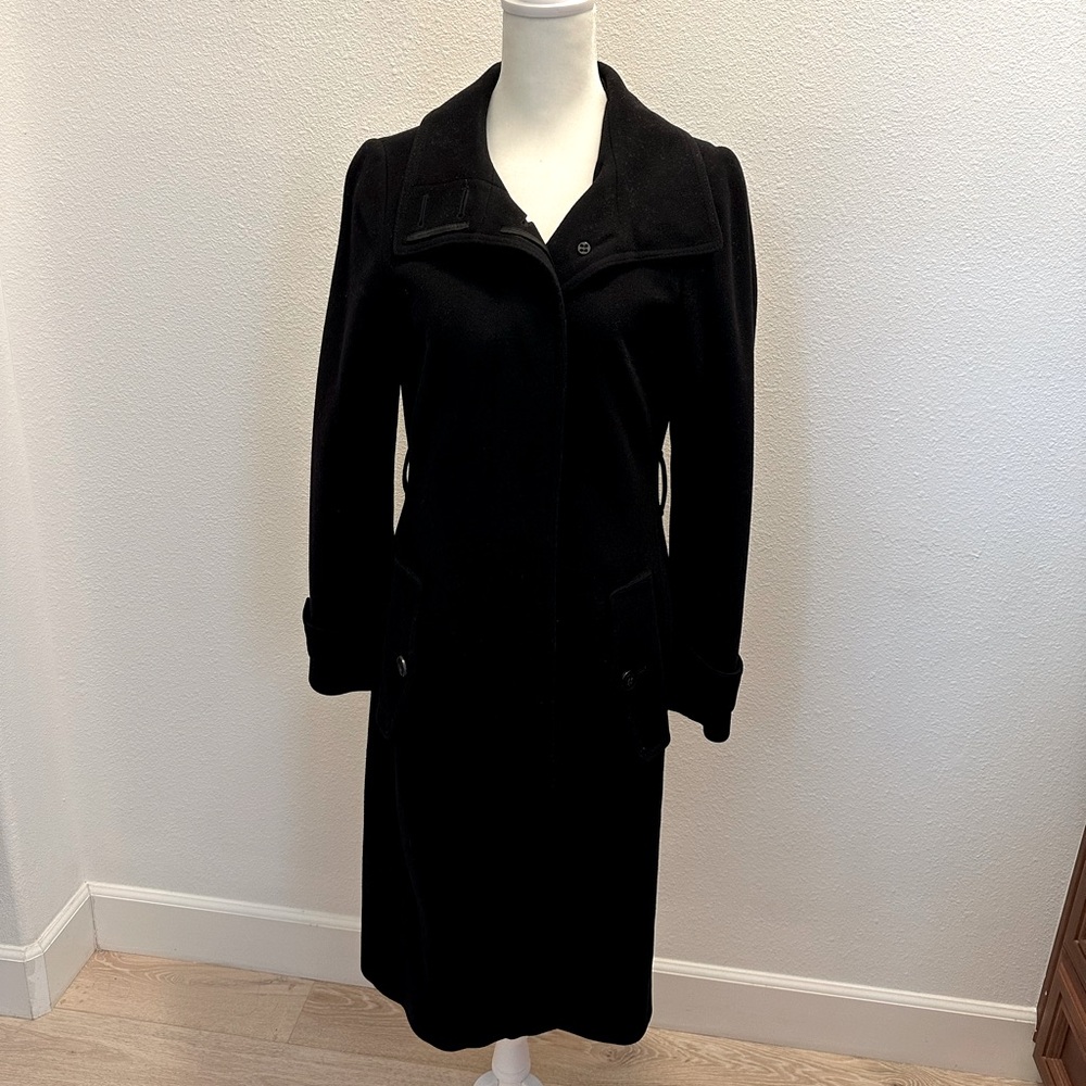 Burberry Coat Black Women’s US size 4